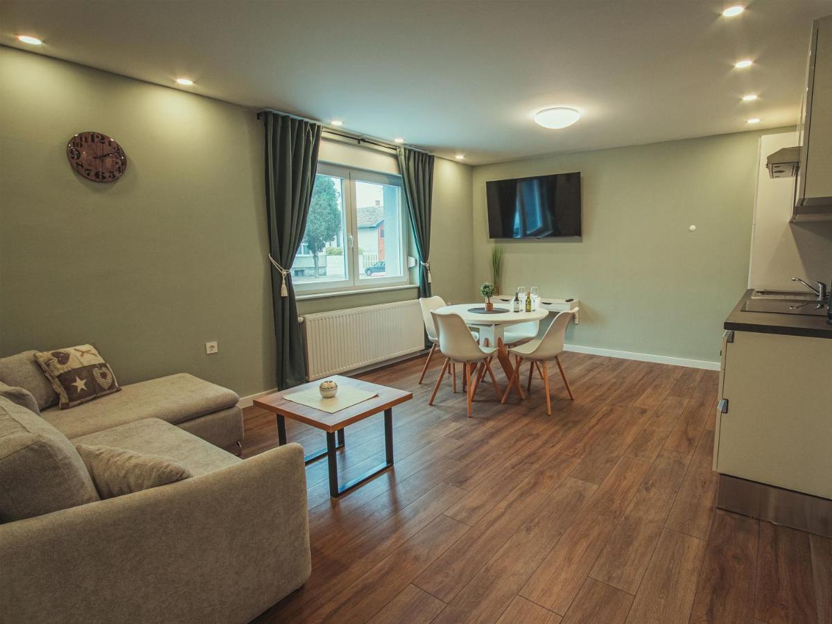 Apartmani Infinity Osijek Extérieur photo