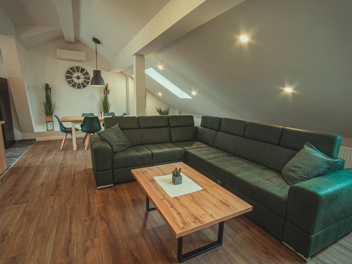Apartmani Infinity Osijek Extérieur photo