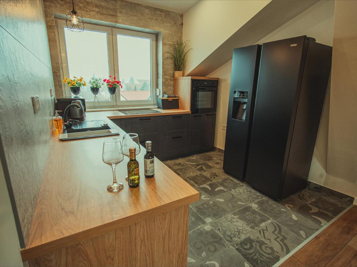 Apartmani Infinity Osijek Extérieur photo