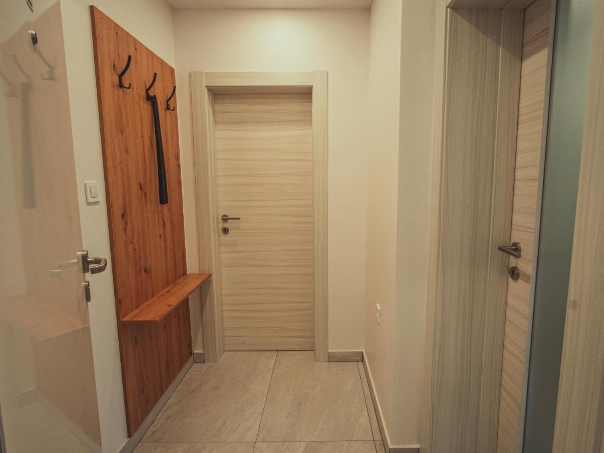 Apartmani Infinity Osijek Extérieur photo