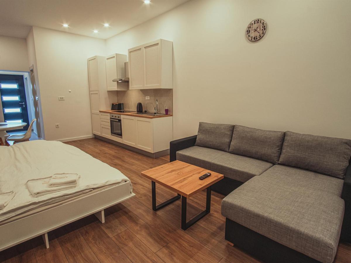Apartmani Infinity Osijek Extérieur photo