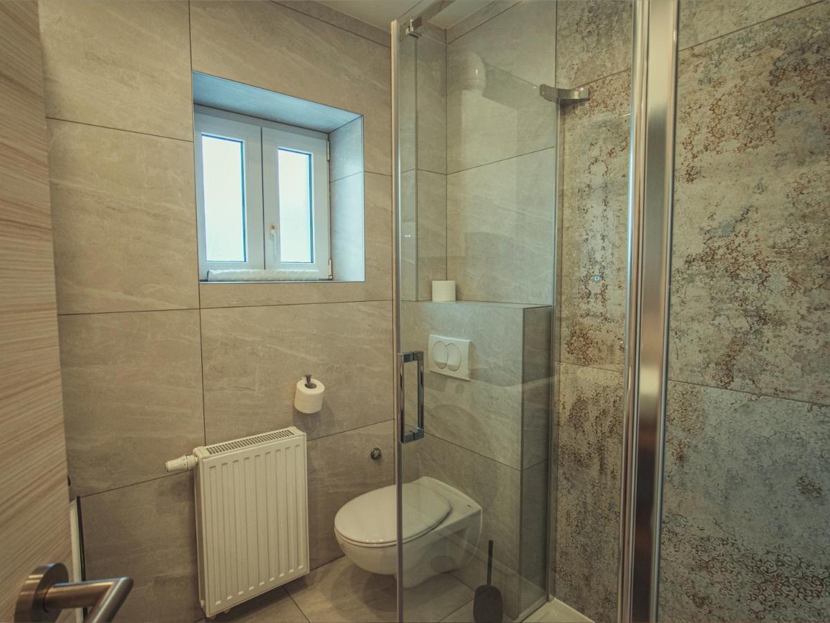 Apartmani Infinity Osijek Extérieur photo