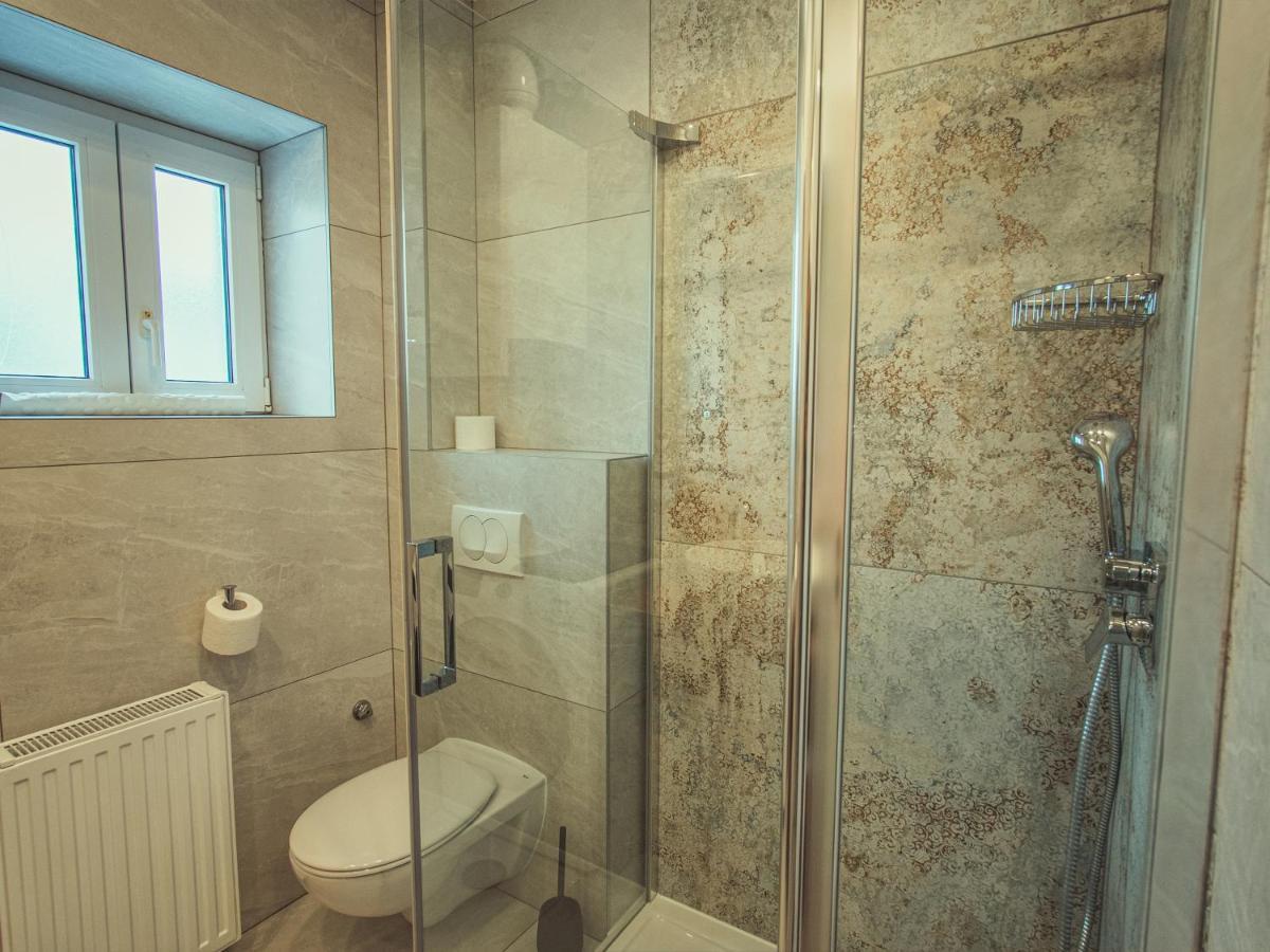 Apartmani Infinity Osijek Extérieur photo