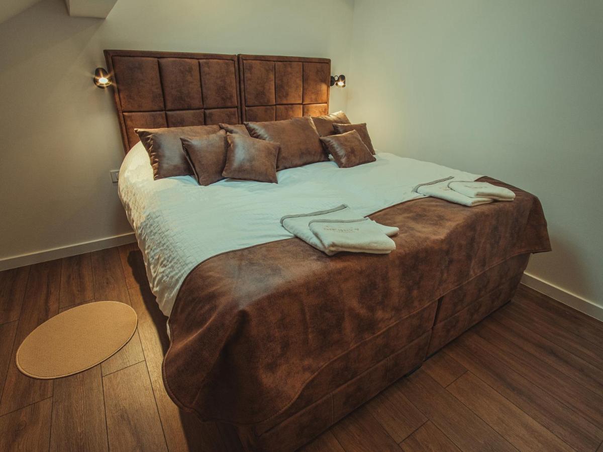 Apartmani Infinity Osijek Extérieur photo