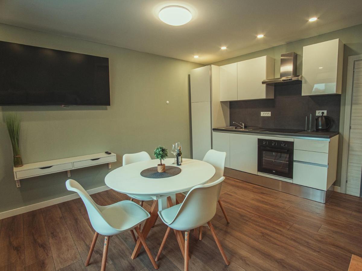 Apartmani Infinity Osijek Extérieur photo