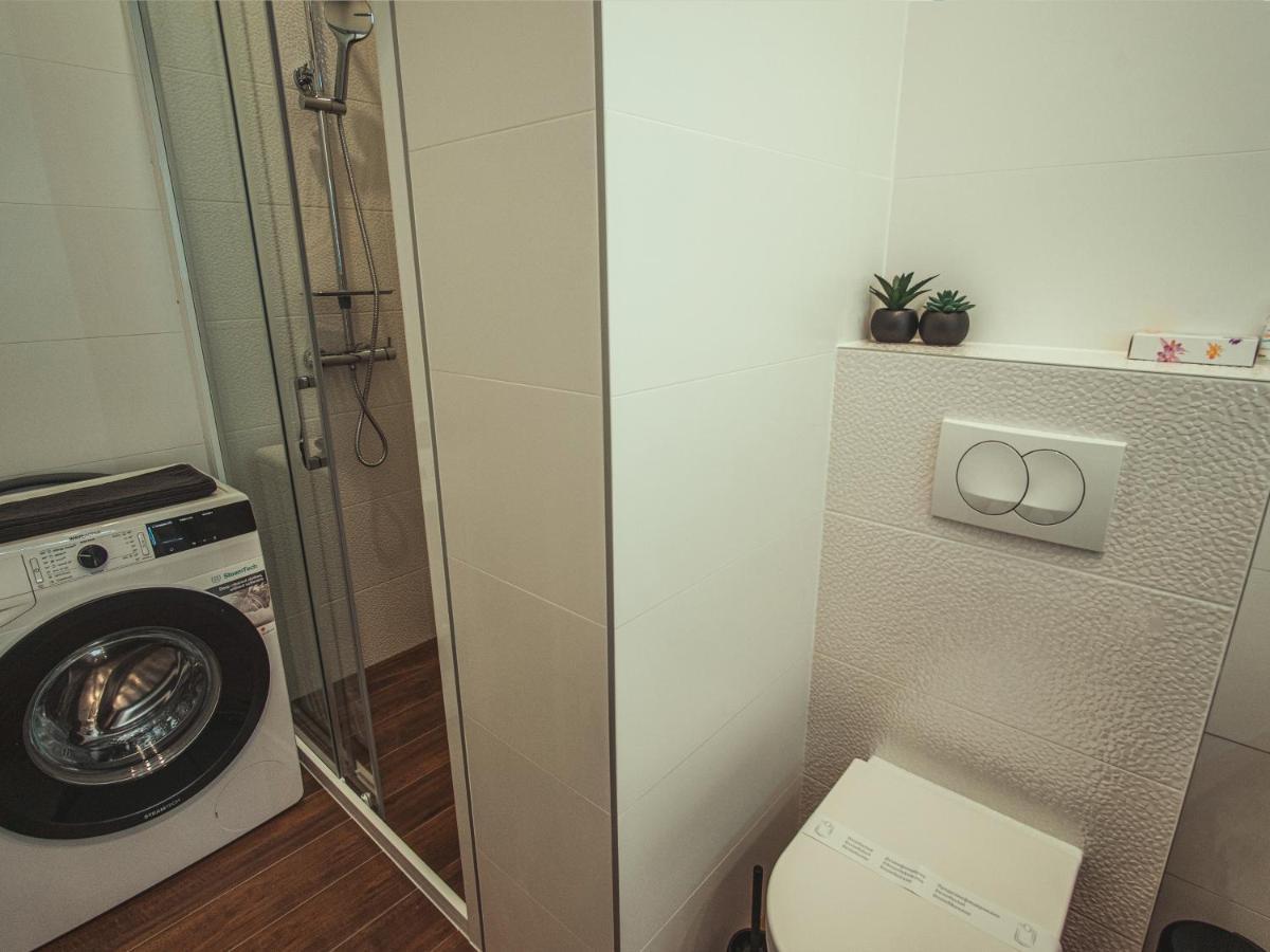 Apartmani Infinity Osijek Extérieur photo